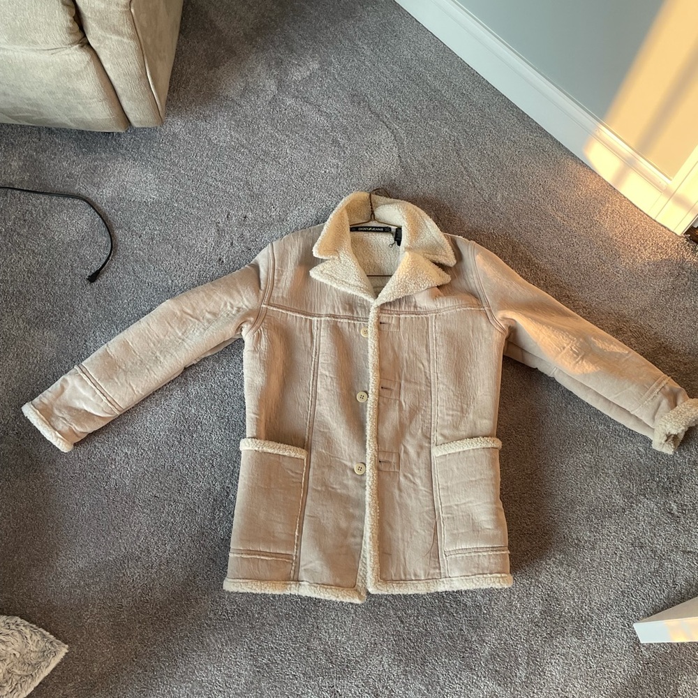 DKNY men’s sherling winter coat. Size S.